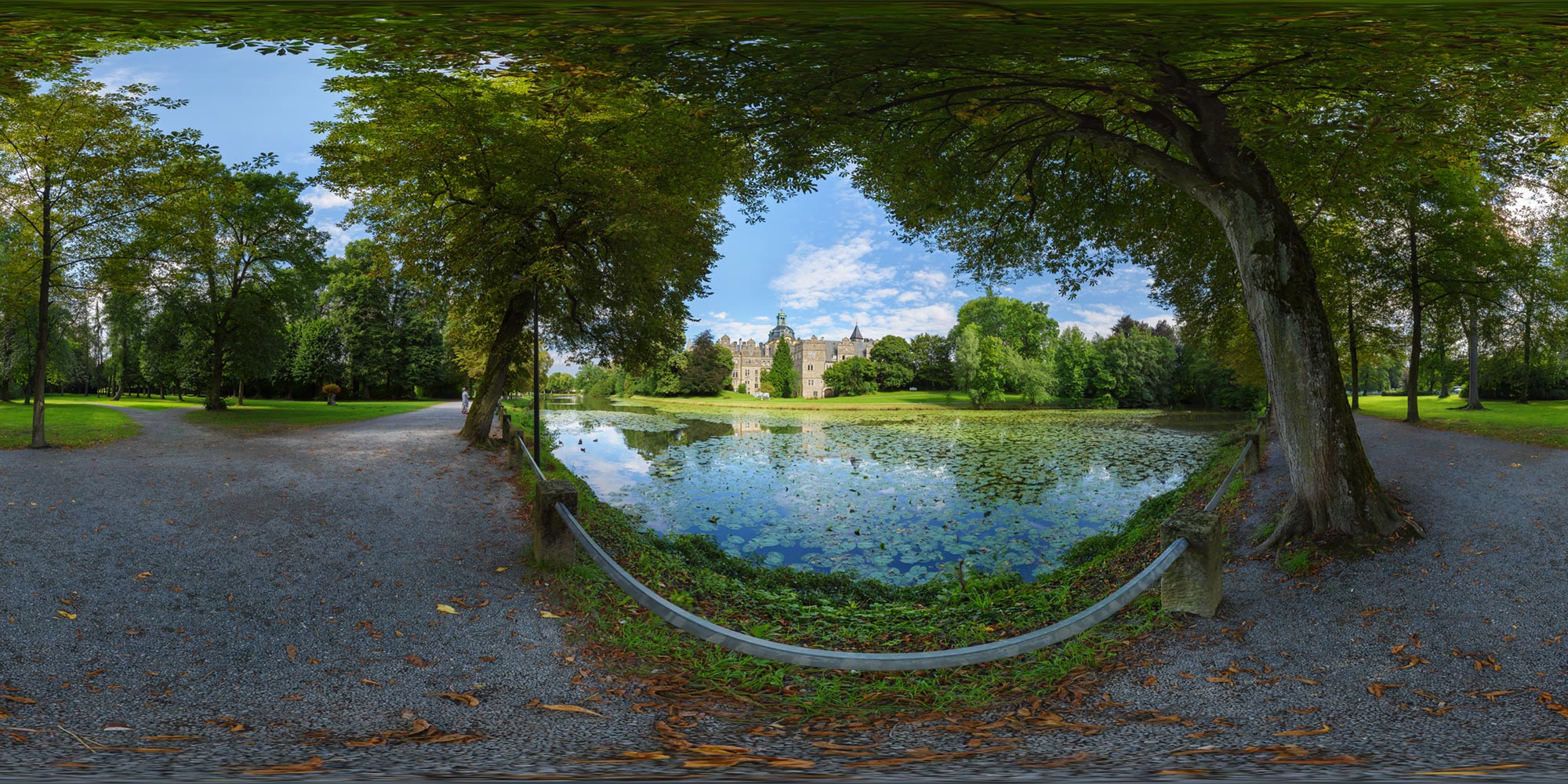 Panorama  Bückeburg - Schlosspark - Schloss Westansicht