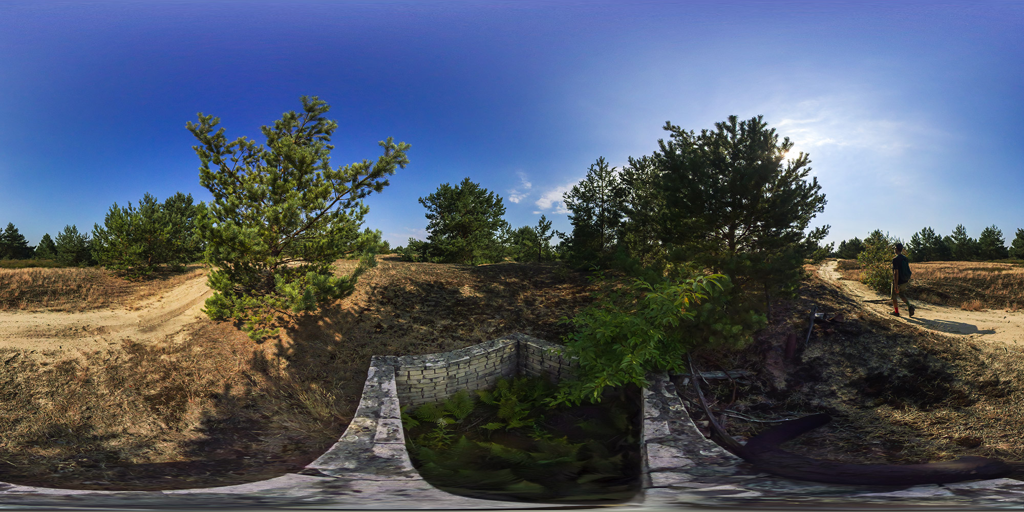 Panorama  Wurzelberge bei Luckenwalde - Fundamentrest 2