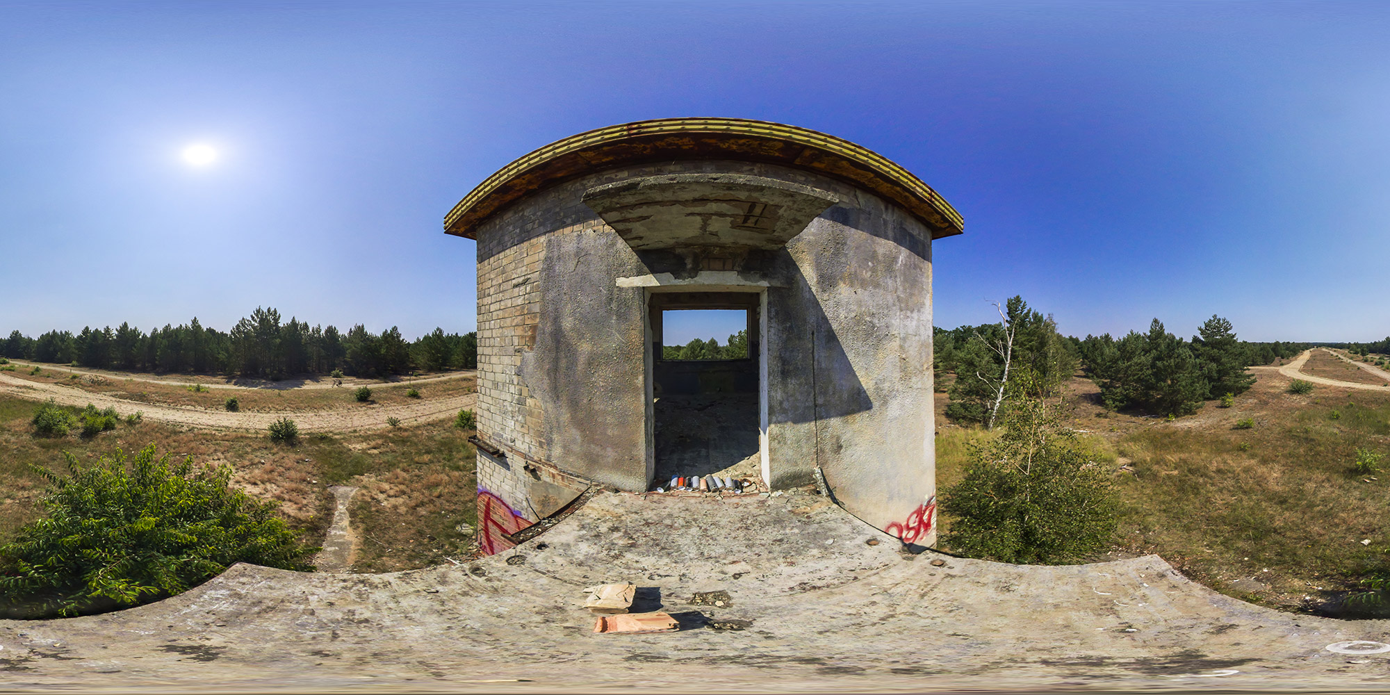 Panorama  Wurzelberge bei Luckenwalde - Wachtturm Eingang