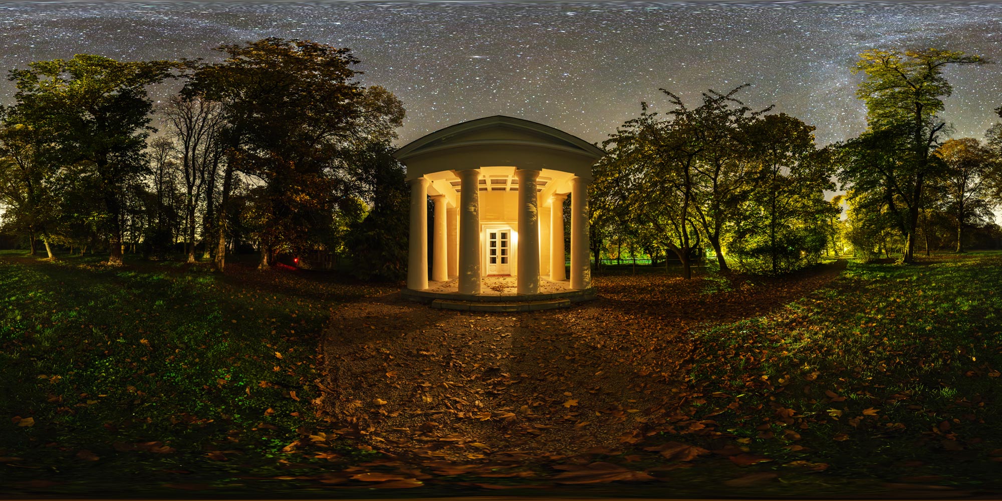 Panorama  Madlitz Schlosspark - Säulenhalle Astrofotografie