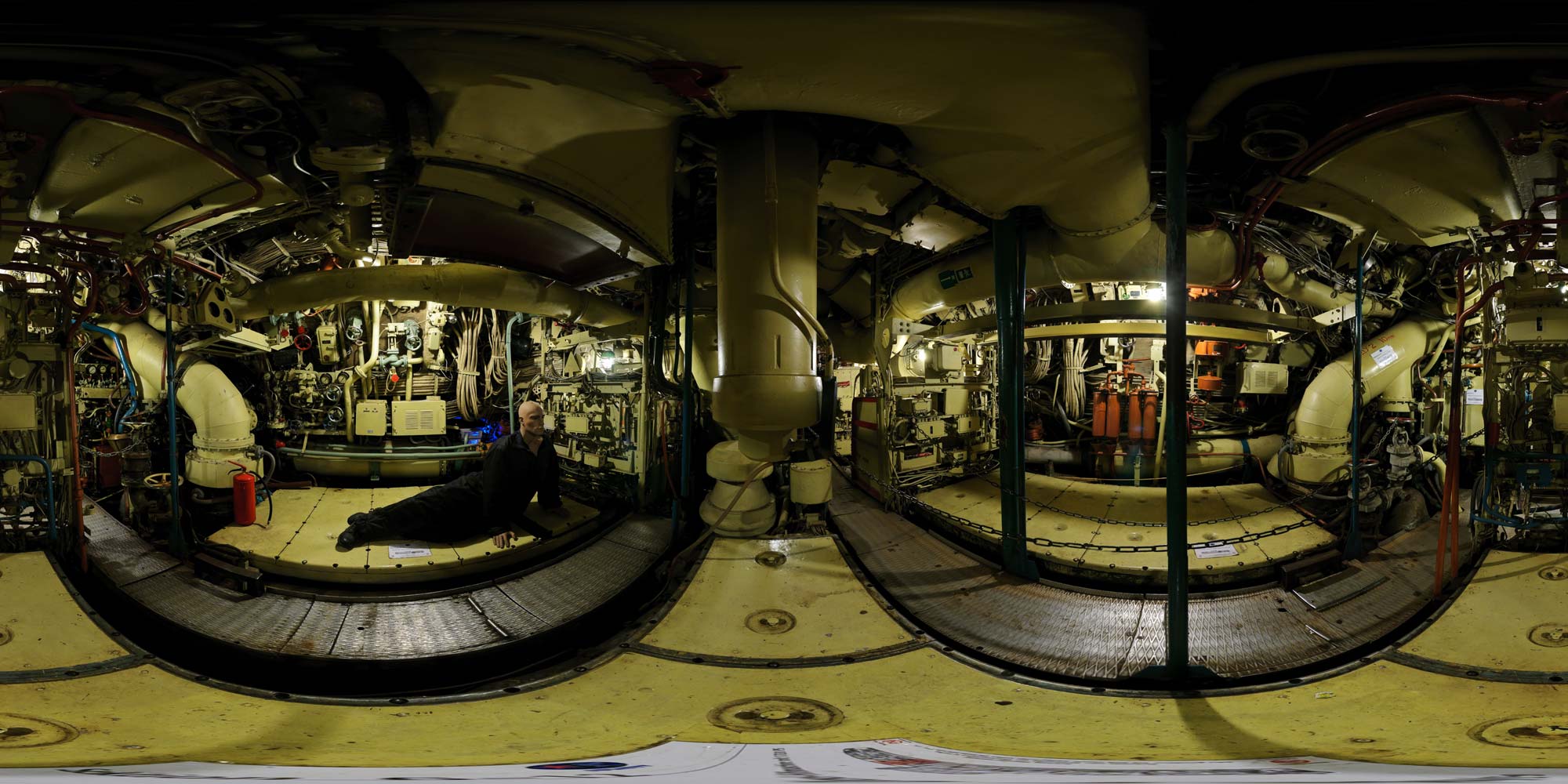 Panorama  Peenemünde - U-Boot U-461 - Akkumulatoren