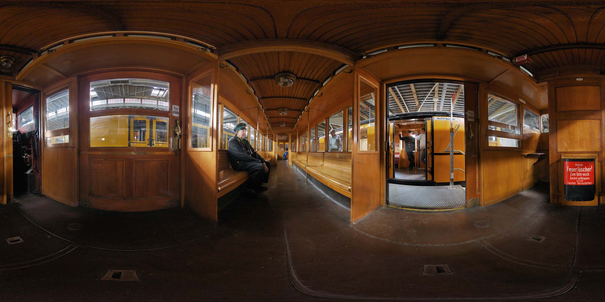 Panorama Berlin U-Bahn Wagenhalle - Fahrgastraum