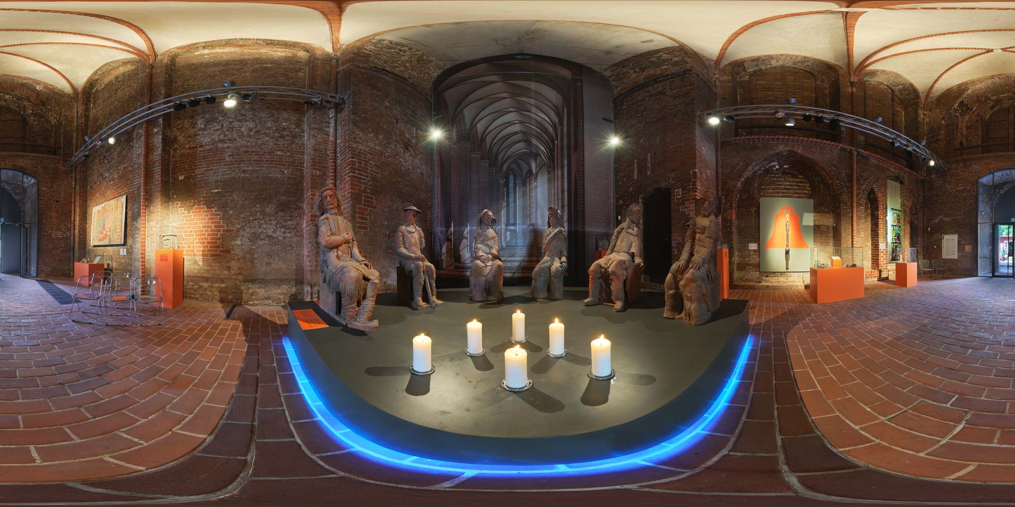 Panorama  Wismar - Seitenkapelle in der Marienkirche